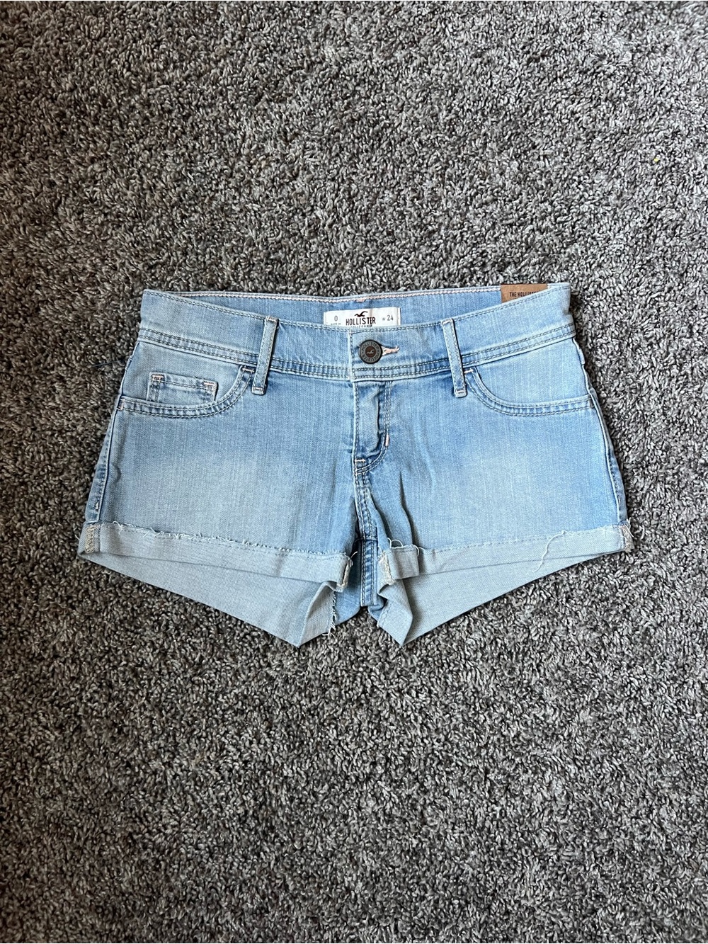 Hollister Light Wash Rolled-Hem Denim Shorts